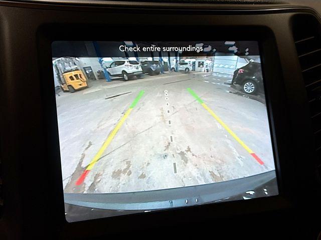 used 2022 Jeep Cherokee car, priced at $23,308