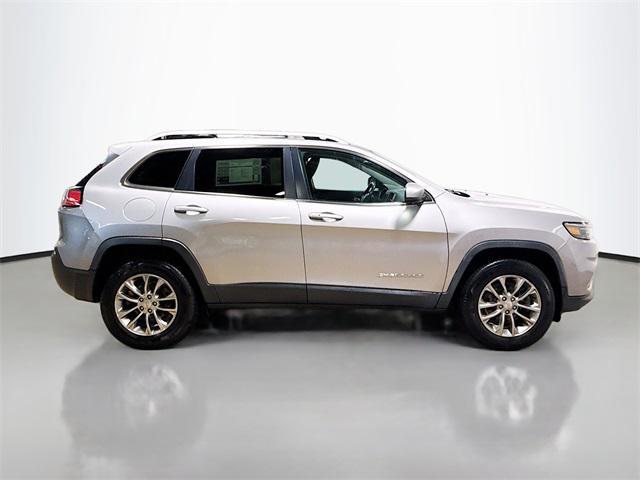 used 2019 Jeep Cherokee car, priced at $14,695