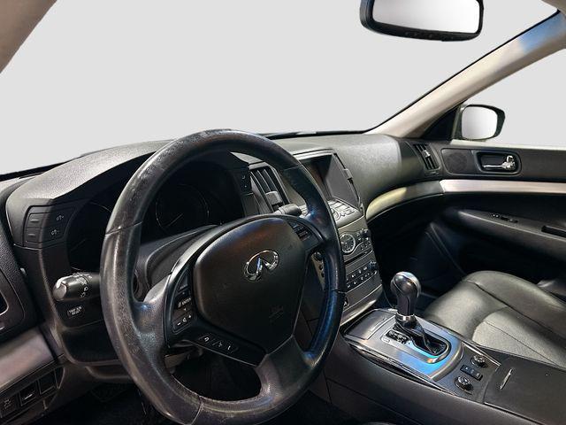 used 2015 INFINITI Q40 car, priced at $13,850