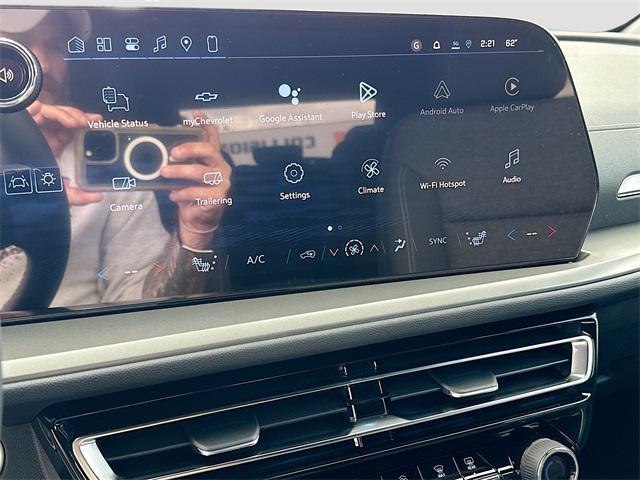 new 2026 Chevrolet Traverse car, priced at $36,415