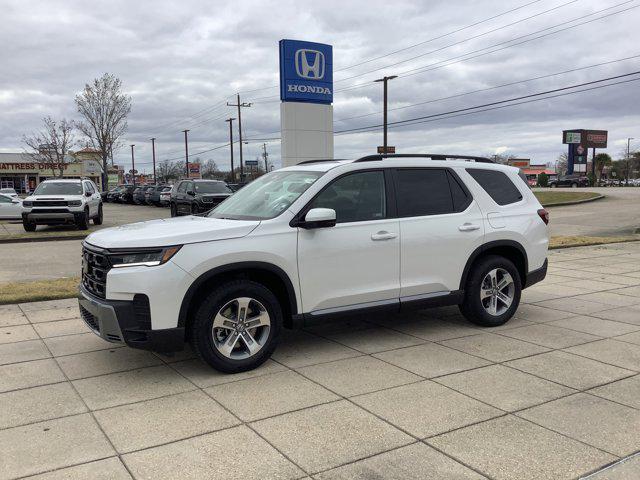 new 2026 Honda Pilot car, priced at $47,195
