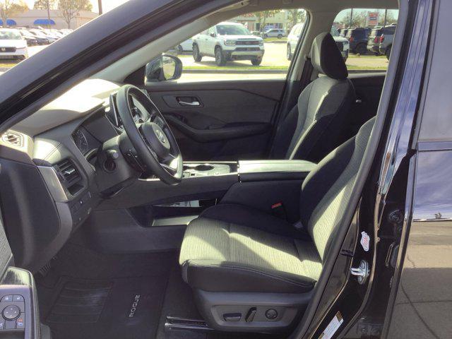used 2023 Nissan Rogue car, priced at $17,866