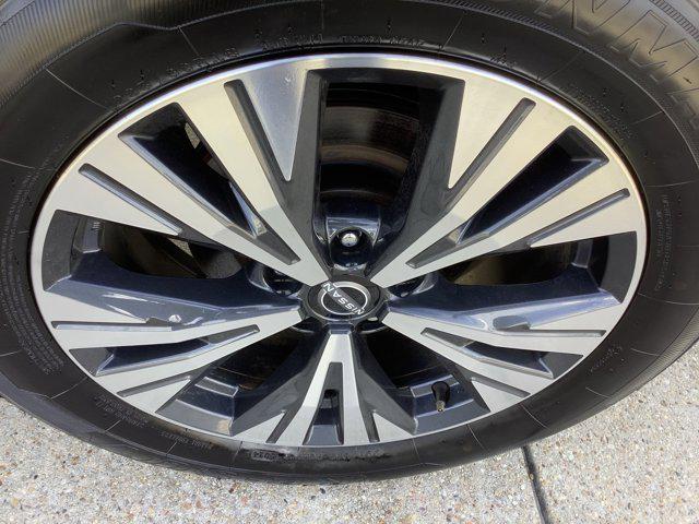 used 2023 Nissan Rogue car, priced at $17,866