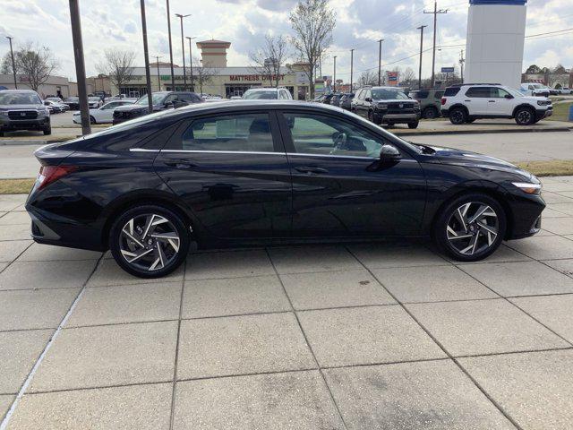 used 2025 Hyundai Elantra car, priced at $20,966
