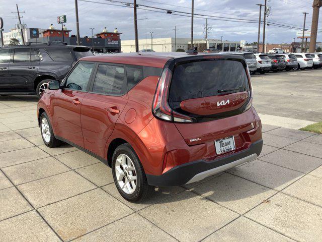 used 2024 Kia Soul car, priced at $17,366