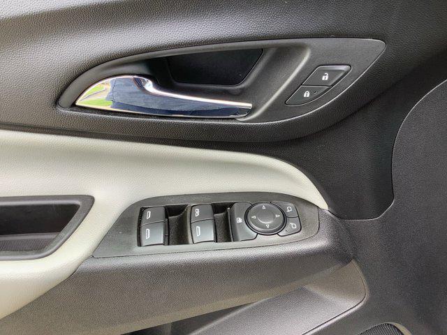 used 2020 Chevrolet Equinox car, priced at $10,266