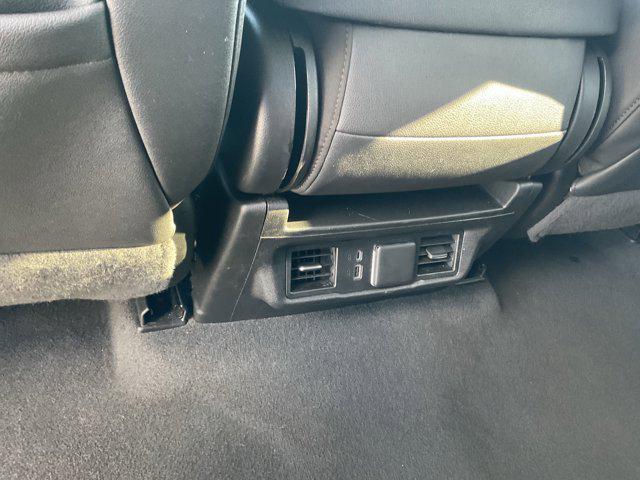 used 2024 GMC Sierra 1500 car, priced at $38,133