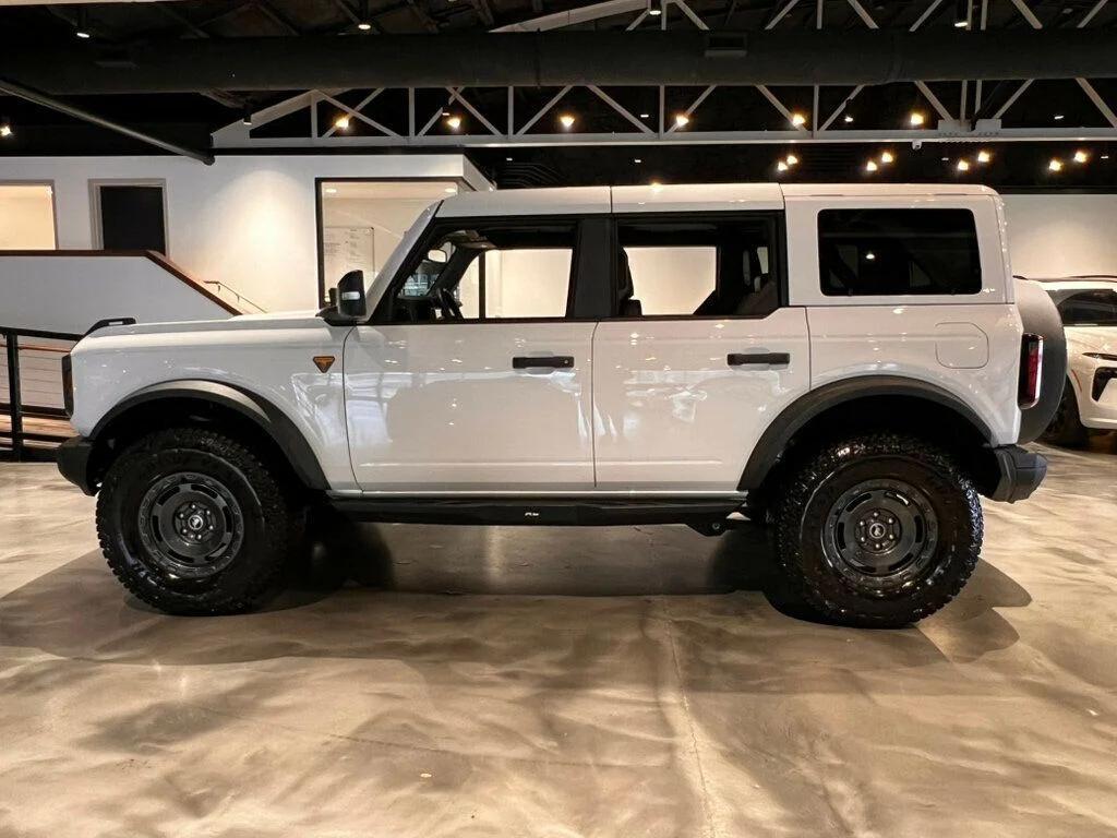 used 2025 Ford Bronco car, priced at $52,628