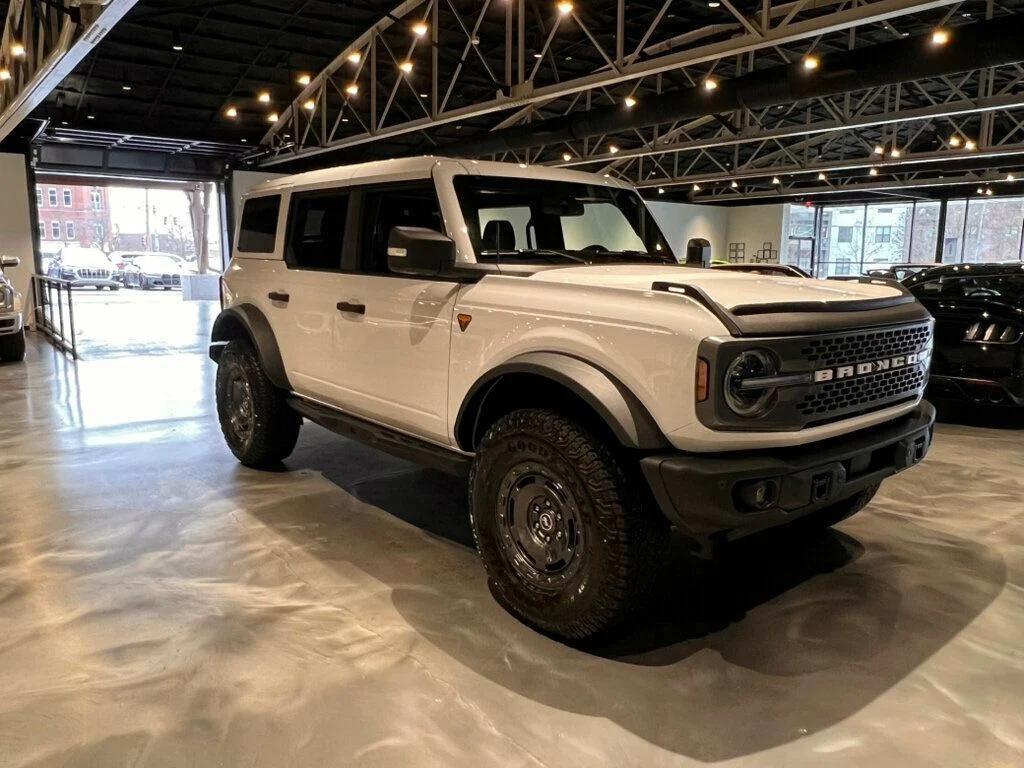 used 2025 Ford Bronco car, priced at $52,628