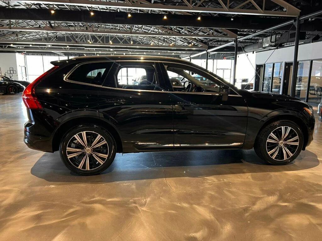 used 2022 Volvo XC60 Recharge Plug-In Hybrid car, priced at $32,881