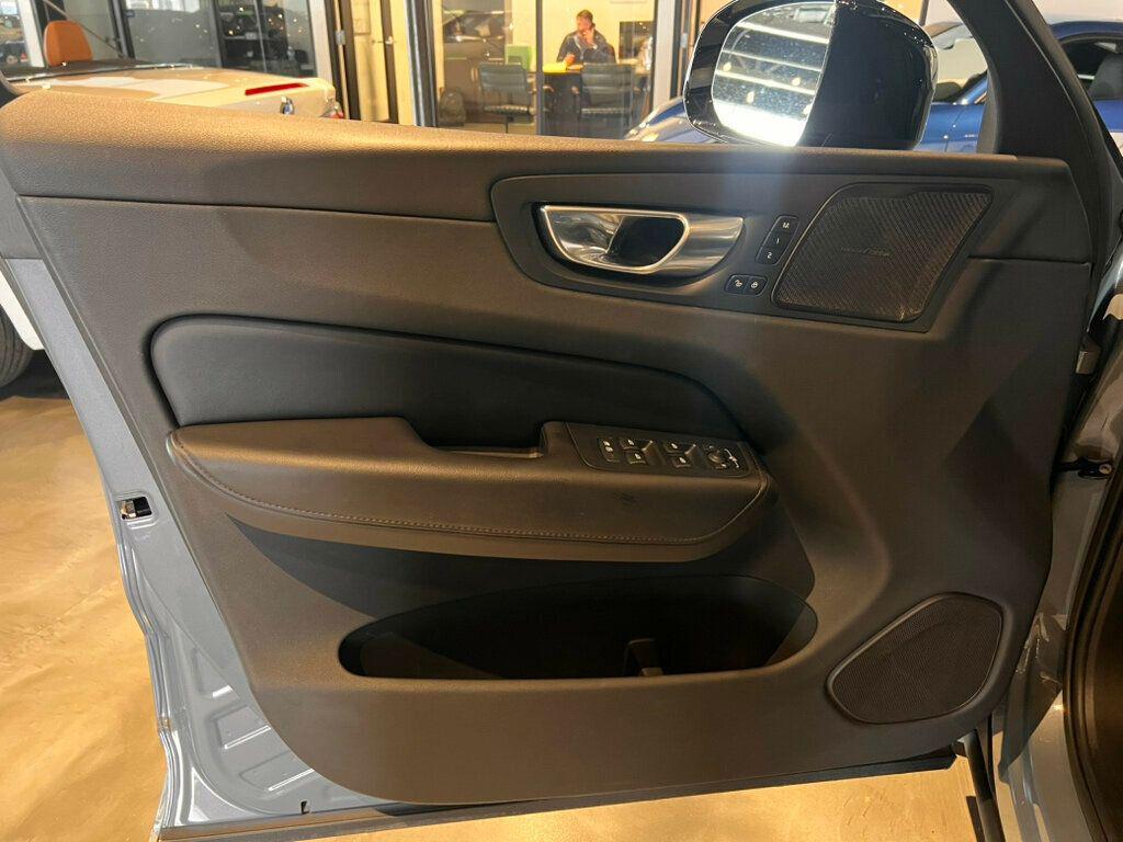 used 2023 Volvo XC60 car, priced at $30,881