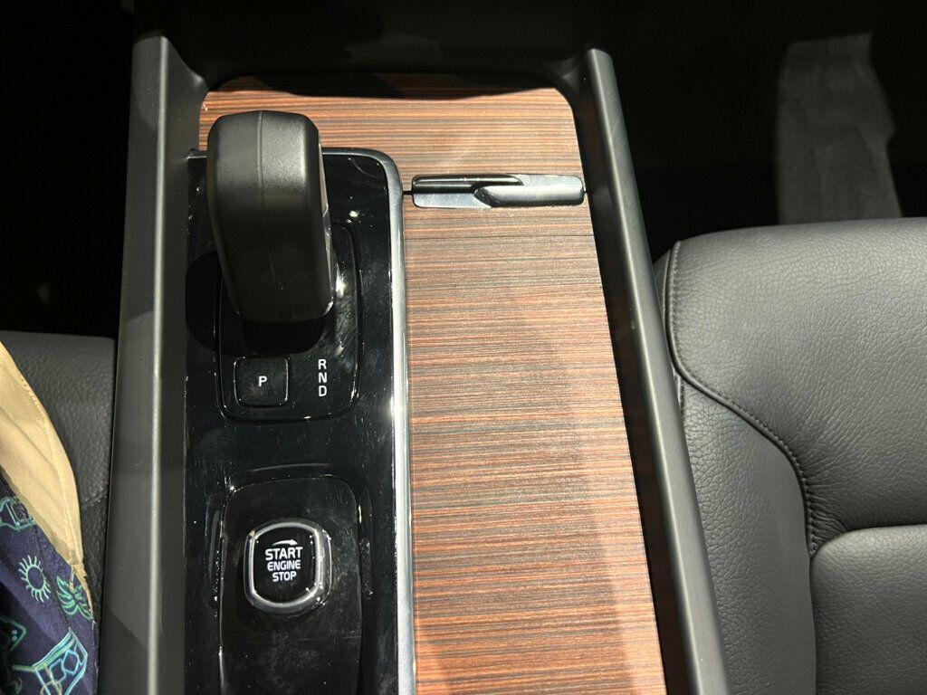 used 2023 Volvo XC60 car, priced at $30,881