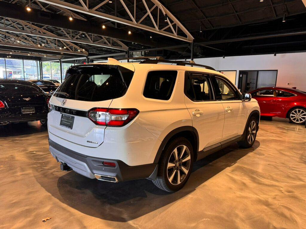 used 2024 Honda Pilot car, priced at $37,881