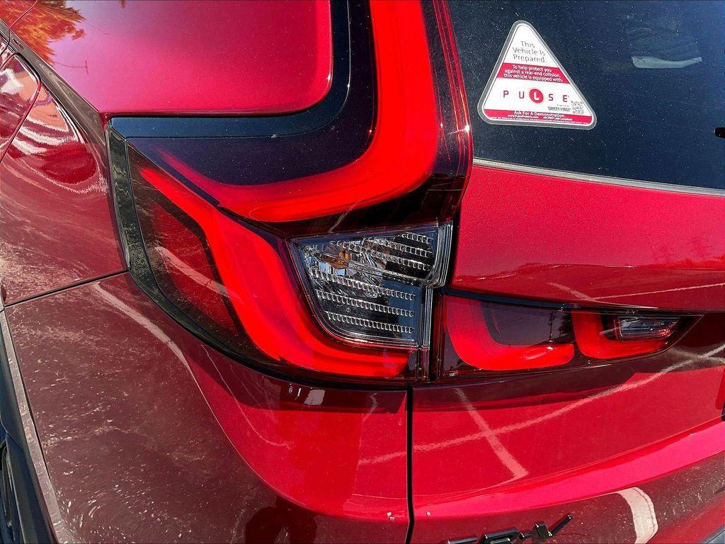 new 2026 Honda CR-V Hybrid car, priced at $40,447