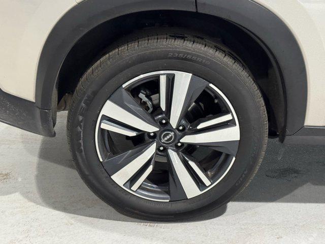 used 2023 Nissan Rogue car, priced at $20,252