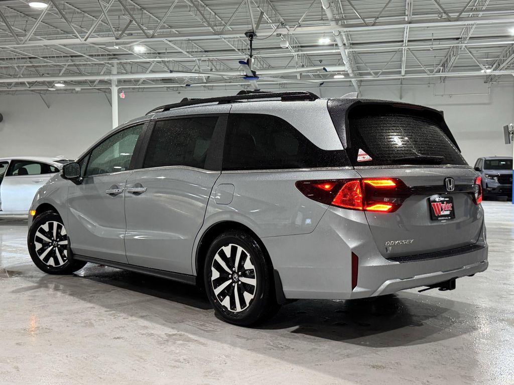 new 2026 Honda Odyssey car, priced at $44,319