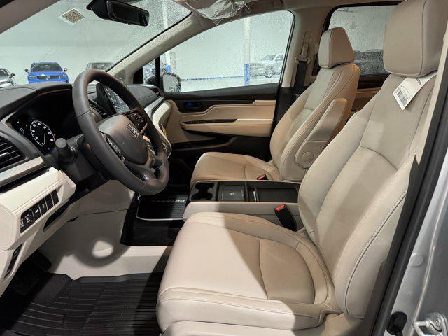 new 2026 Honda Odyssey car, priced at $43,730