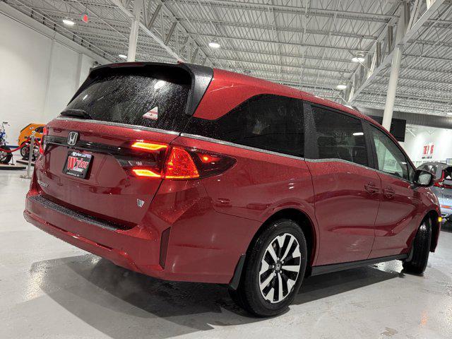 new 2026 Honda Odyssey car, priced at $42,491