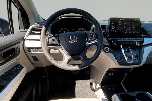 new 2026 Honda Odyssey car, priced at $42,491