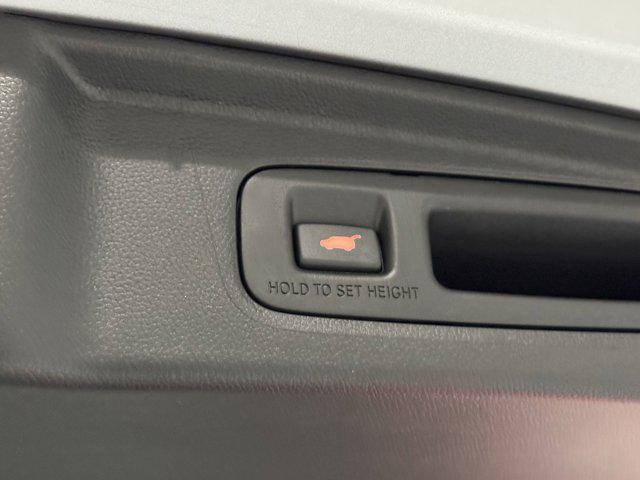 new 2026 Honda CR-V Hybrid car, priced at $39,584