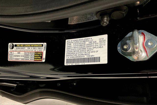 used 2025 Honda Odyssey car, priced at $43,592