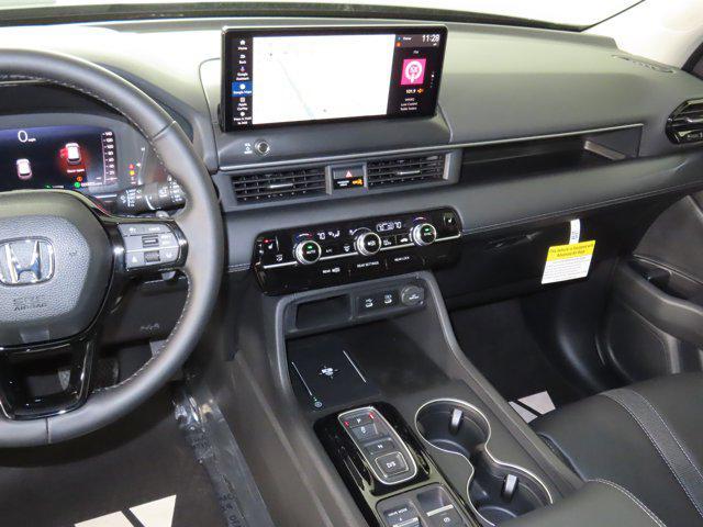 new 2026 Honda Pilot car, priced at $45,202