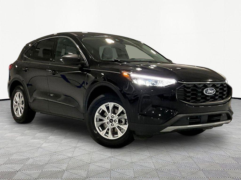 used 2025 Ford Escape car, priced at $21,537