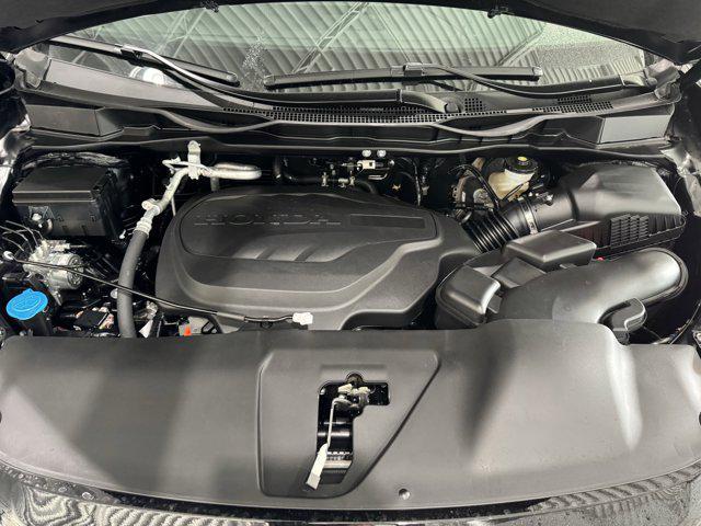 new 2026 Honda Odyssey car, priced at $43,730