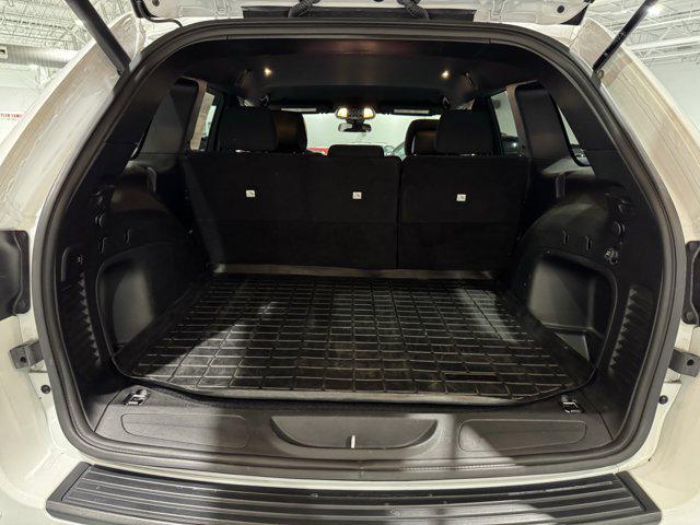 used 2021 Jeep Grand Cherokee car, priced at $21,103