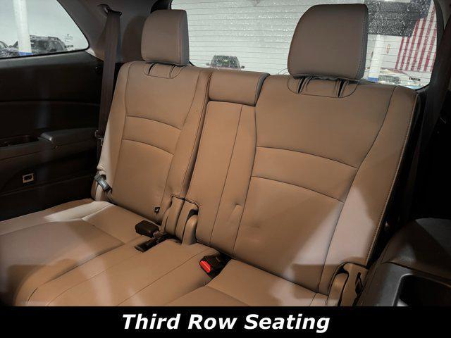 used 2022 Honda Pilot car, priced at $31,782