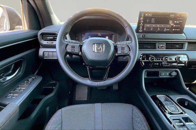 new 2026 Honda Pilot car, priced at $44,033