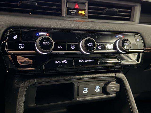 new 2026 Honda Pilot car, priced at $42,561