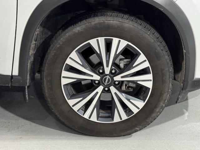 used 2023 Nissan Rogue car, priced at $17,652