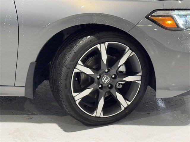 new 2026 Honda Civic Hybrid car, priced at $34,045