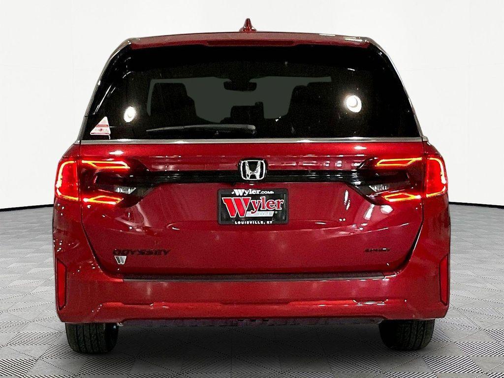 new 2026 Honda Odyssey car, priced at $43,685