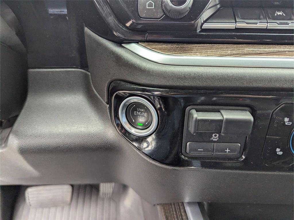 used 2024 Chevrolet Silverado 1500 car, priced at $42,999