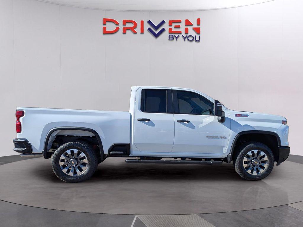 new 2026 Chevrolet Silverado 2500 car, priced at $51,586