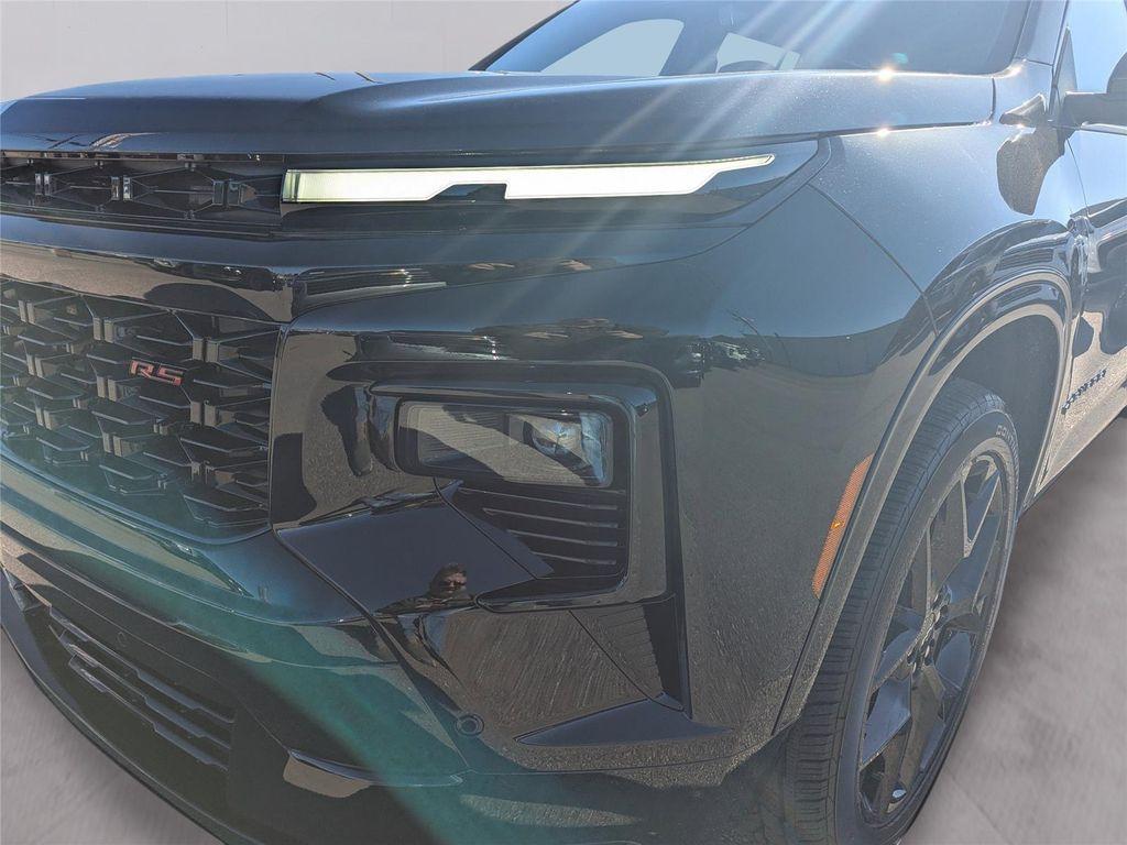 new 2026 Chevrolet Traverse car, priced at $55,383