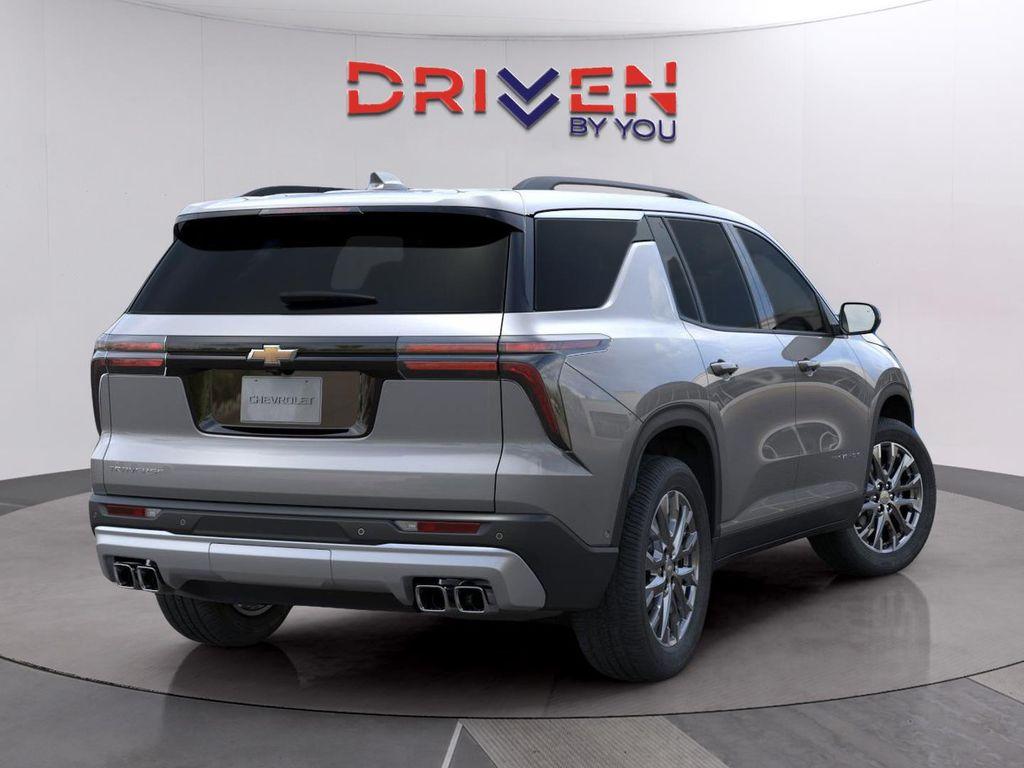 new 2026 Chevrolet Traverse car, priced at $45,681