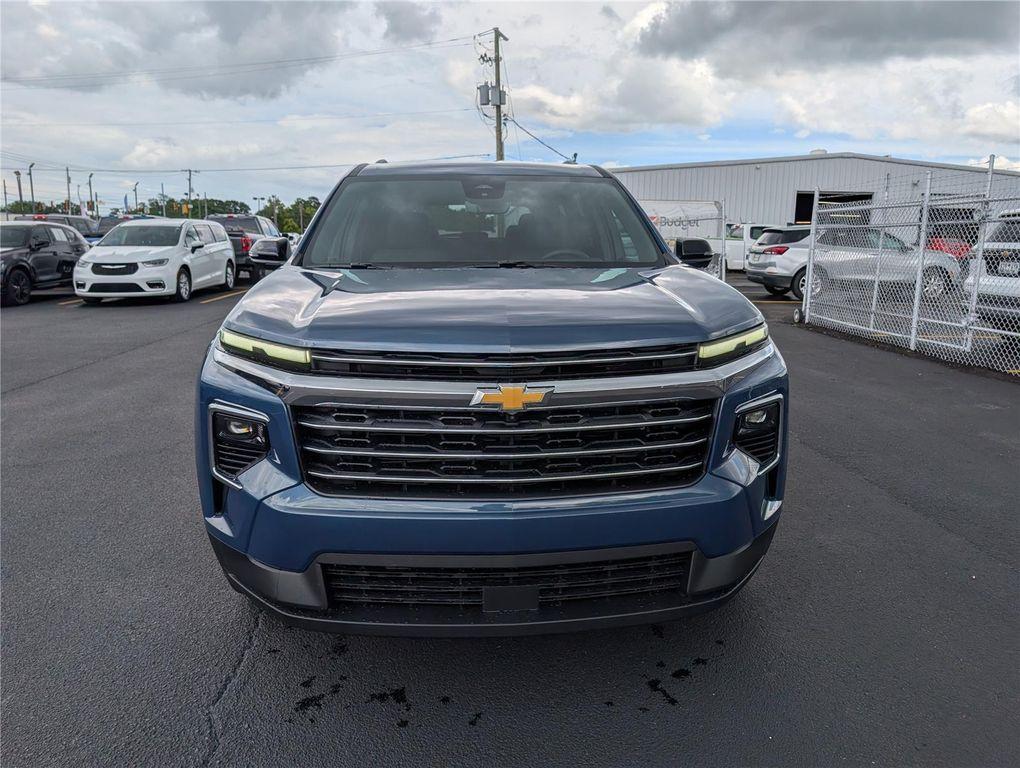 new 2026 Chevrolet Traverse car, priced at $43,498