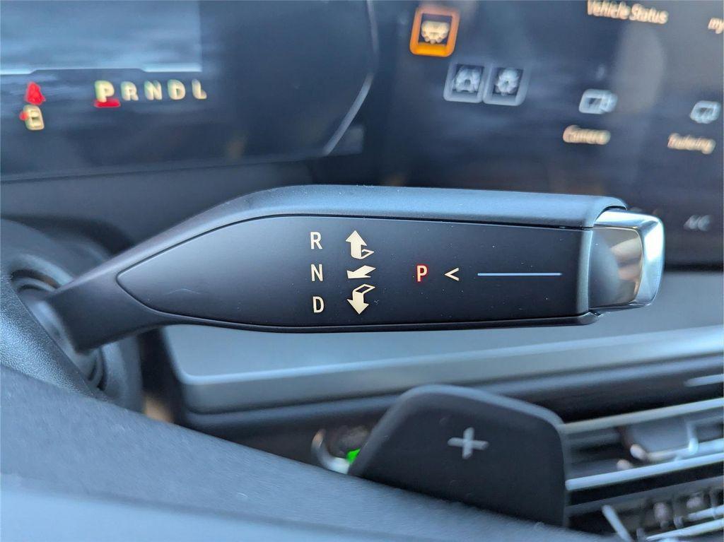 new 2026 Chevrolet Traverse car, priced at $40,736