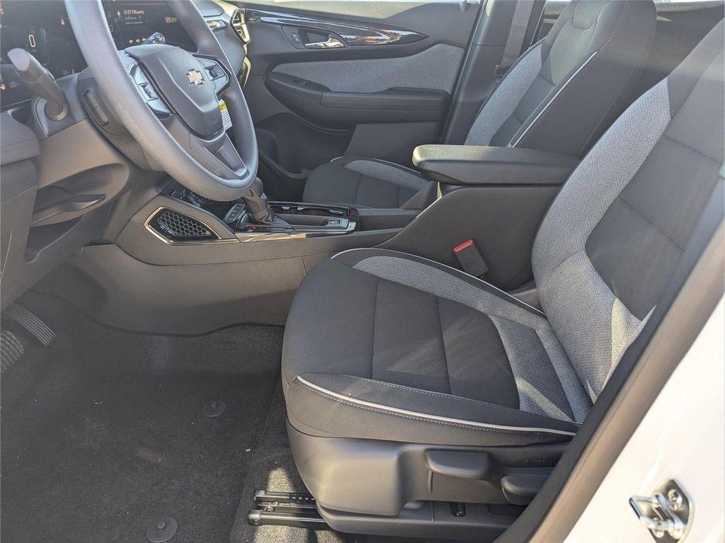 new 2026 Chevrolet TrailBlazer car, priced at $26,309