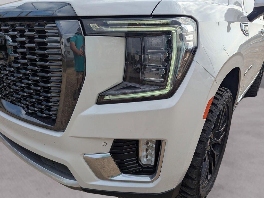 used 2021 GMC Yukon car, priced at $42,699