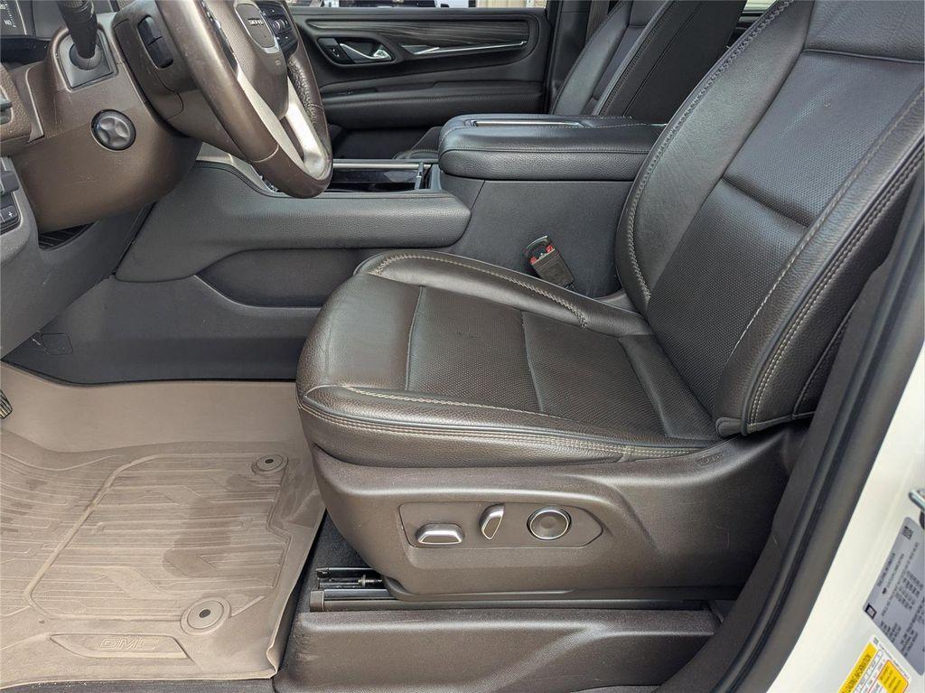 used 2021 GMC Yukon car, priced at $42,699