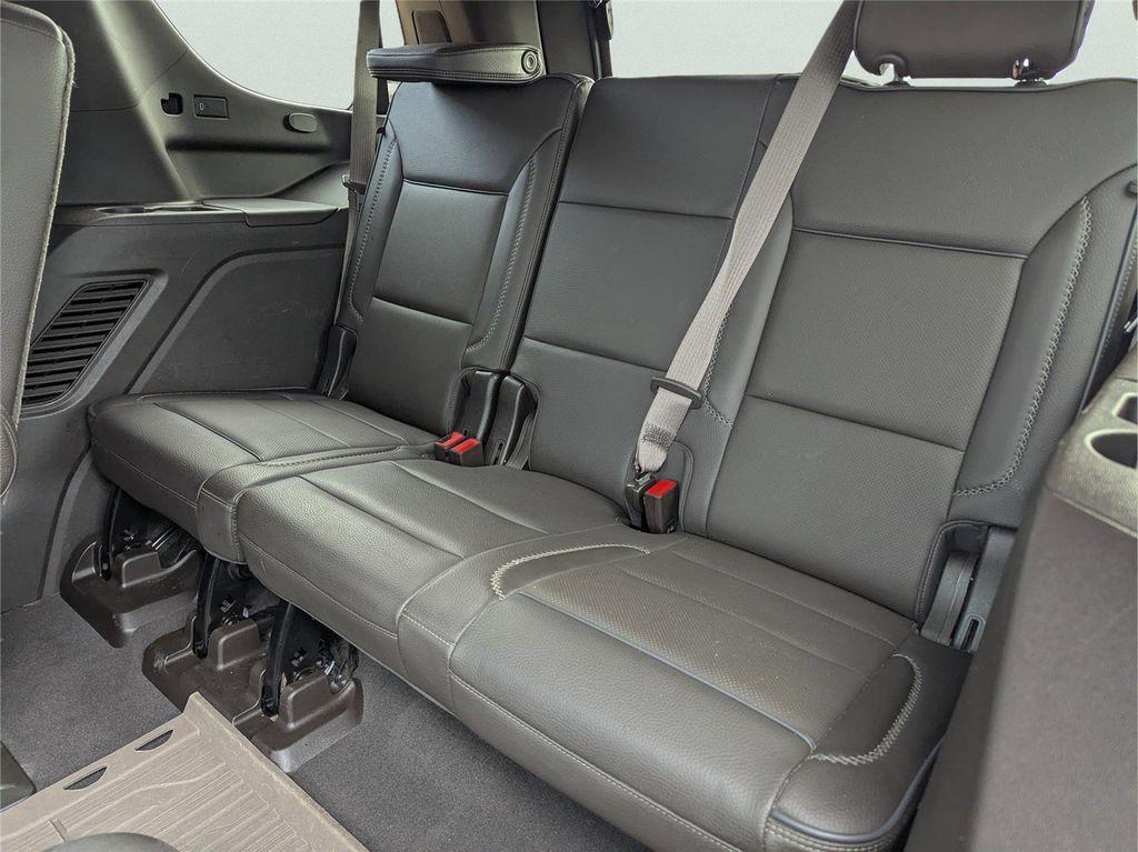 used 2021 GMC Yukon car, priced at $42,699