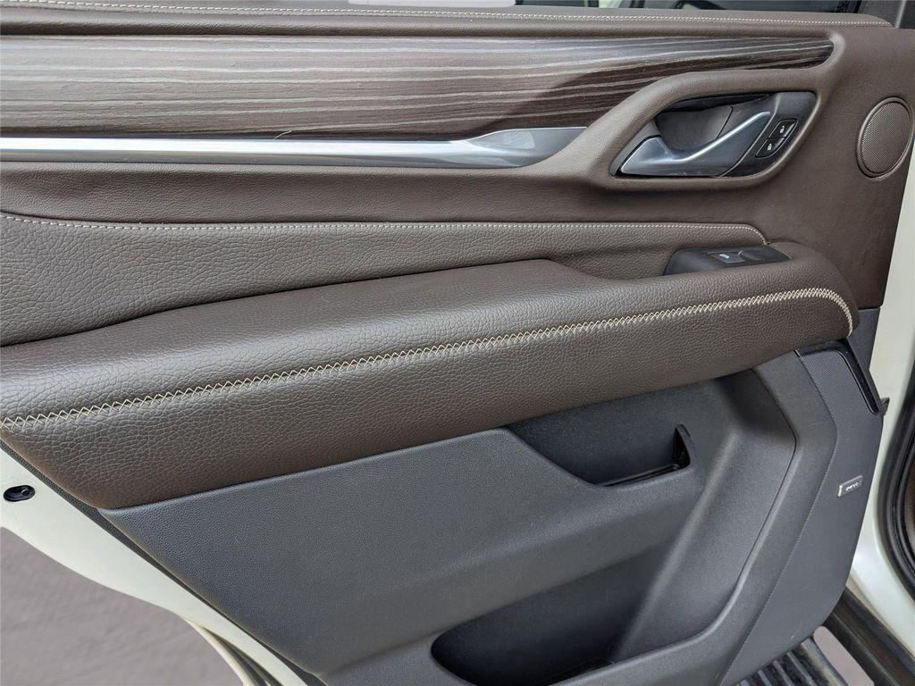 used 2021 GMC Yukon car, priced at $42,699