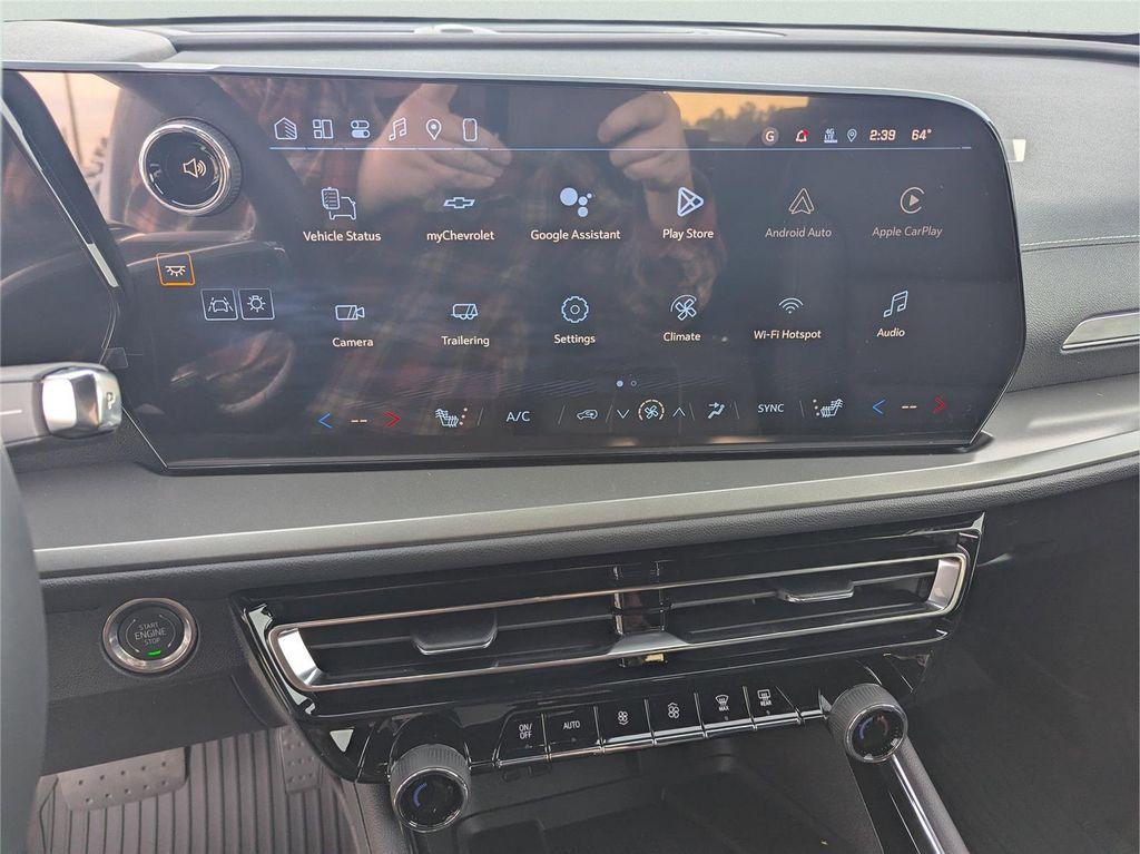 new 2026 Chevrolet Traverse car, priced at $44,223