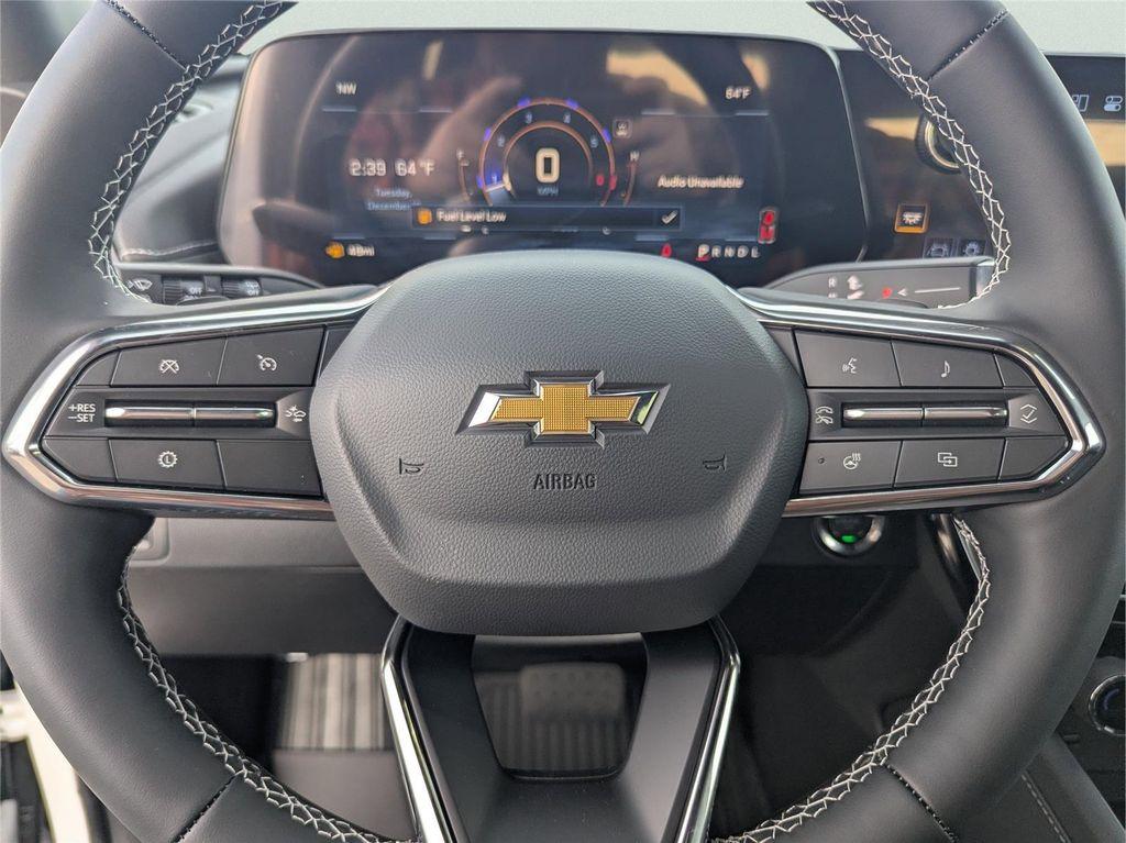 new 2026 Chevrolet Traverse car, priced at $44,223