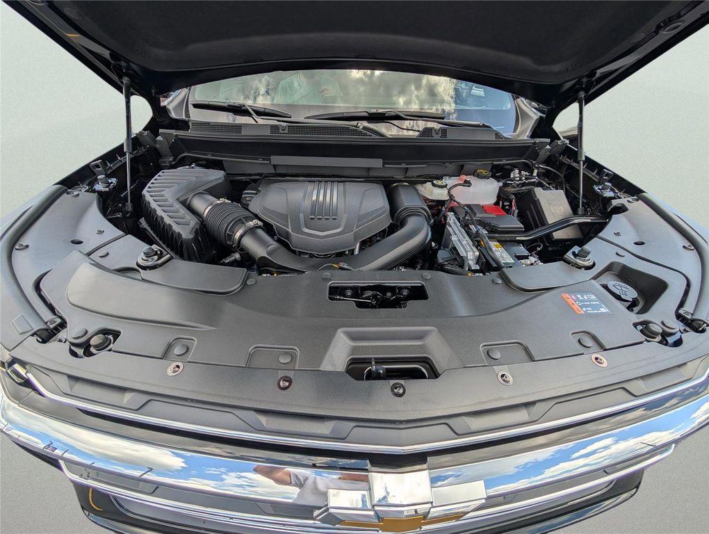 new 2026 Chevrolet Traverse car, priced at $46,308