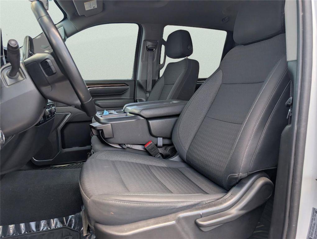 used 2024 Chevrolet Silverado 2500 car, priced at $50,375